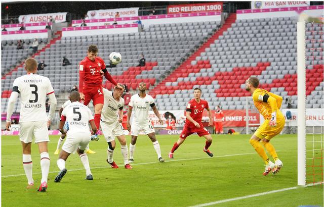 拜仁慕尼黑,主场大胜法兰克福登顶积分榜