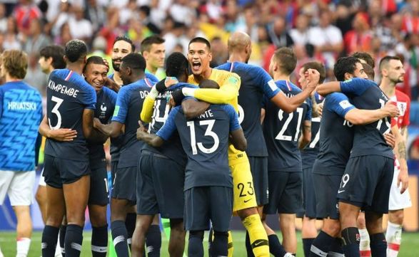 特鲁瓦青春风暴刮起旋风,法甲新军主场掀翻老牌强队